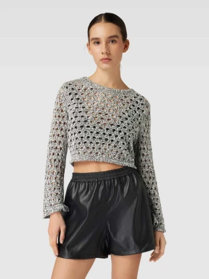 Sweter krótki z dzianiny z haftem angielskim całej powierzchni model ‘EMINA’ Only