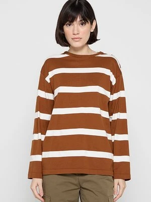 Sweter Le Mont Saint Michel