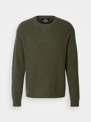 Sweter Mads Nørgaard