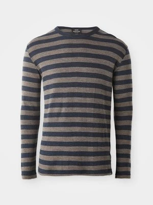 Sweter Mads Nørgaard