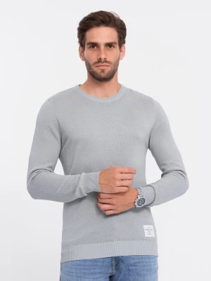 Sweter męski z teksturą i półokrągłym dekoltem - jasnoszary V5 OM-SWSW-0104
 -                                    S Ombre
