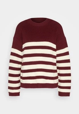 Sweter Minimum