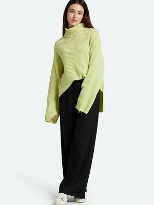 Sweter Minimum