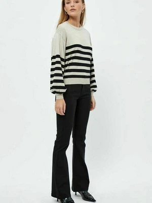 Sweter Minus