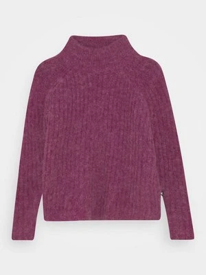 Sweter Molo