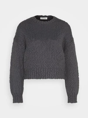 Sweter Monki