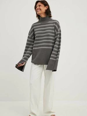 Sweter NA-KD