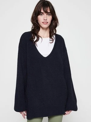 Sweter NA-KD