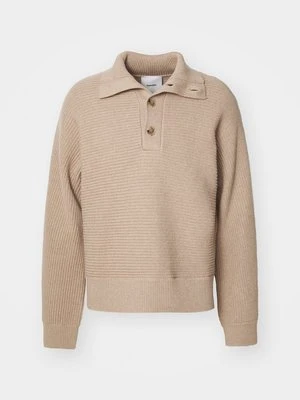 Sweter Nanushka