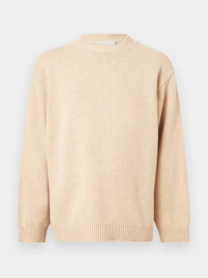 Sweter Nanushka mleczny