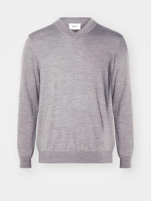Sweter NN.07