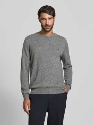 Sweter o kroju regular fit z dodatkiem kaszmiru model ‘Merino’ FYNCH-HATTON