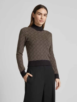 Sweter o kroju regular fit z dzianiny z mieszanki wiskozy z geometrycznym wzorem model ‘ARIA’ Vero Moda