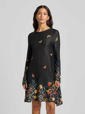 Sweter o kroju regular fit z imitacji dzianiny Apricot