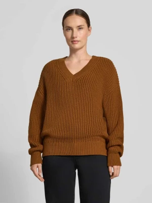 sweter o kroju regular fit z mieszanki bawełny model 'SELMA' Selected Camel