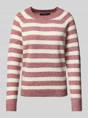 Sweter o kroju regular fit z prążkowanymi ściągaczami model ‘DOFFY’ Vero Moda
