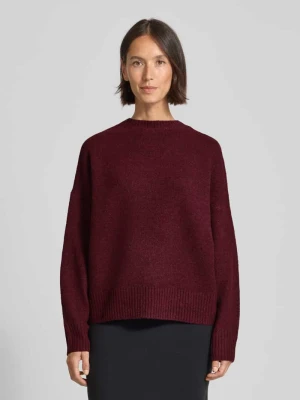 Sweter o kroju relaxed fit z dodatkiem wełny model ‘BOOM’ Vero Moda
