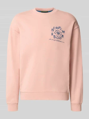 sweter o kroju relaxed fit z nadrukiem z logo Scotch & Soda Brudnoróżowy