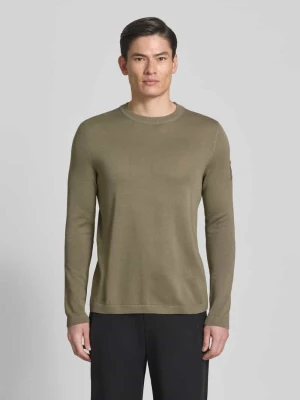 sweter o kroju slim fit z czystej bawełny Marc O'Polo × DFB Travel kolekcja