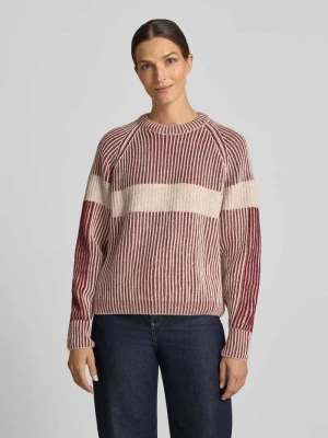 Sweter o luźnym kroju z mieszanki wełny model 'RIB ARTWORK KNIT' ARMEDANGELS Bordowy