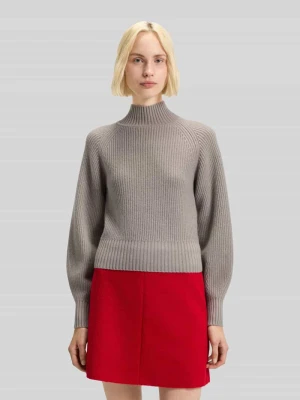Sweter o luźnym kroju z mieszanki wełny z domieszką kaszmiru model ‘SORELLASIO’ HUGO