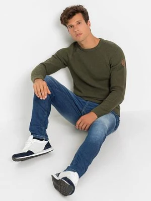 Sweter o luźnym splocie z bawełny z recyklingu bonprix