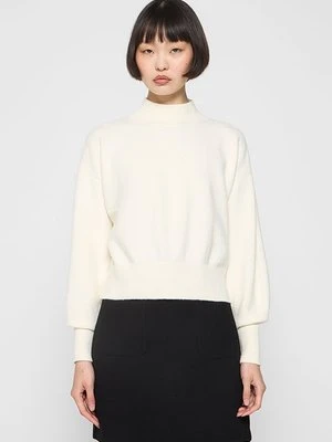 Sweter & Other Stories