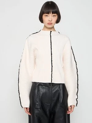 Sweter & Other Stories