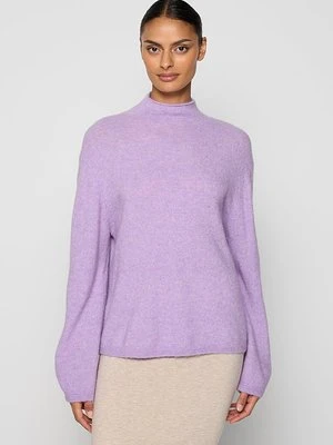 Sweter & Other Stories