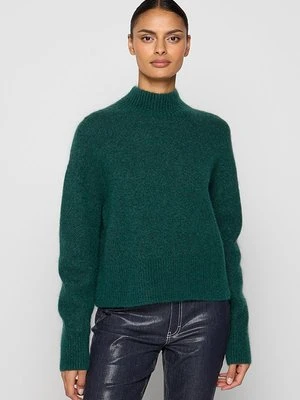 Sweter & Other Stories