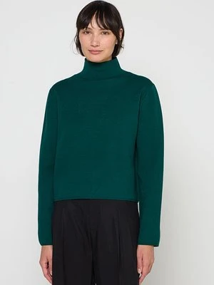 Sweter & Other Stories