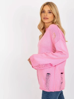 Sweter oversize różowy casual dekolt łódka rękaw długi dziury Badu