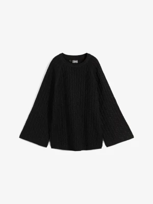 Sweter oversize w warkocze BonPrix czarny
