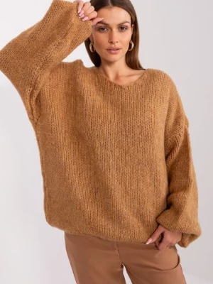 Sweter oversize z dzianiny camelowy