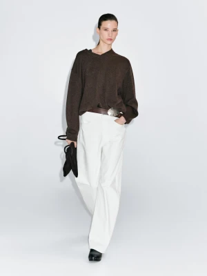 Sweter Oversize Ze 100% Kaszmiru Z Dekoltem W Serek - Czekoladowy - - Massimo Dutti - Kobieta