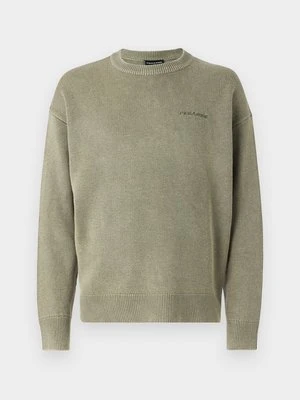 Sweter Pegador