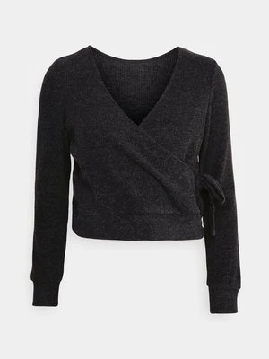 Sweter Pieces Petite
