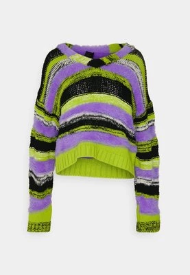 Sweter pinko