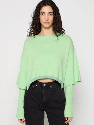 Sweter pinko
