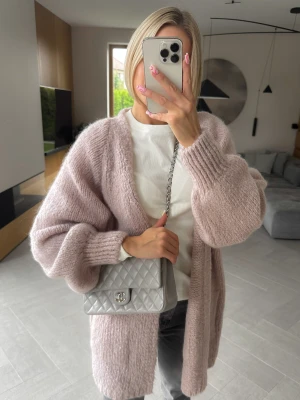 Sweter Pudrowy Rees ClothStore