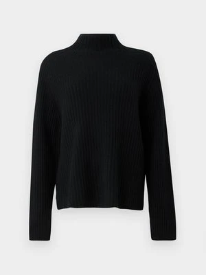 Sweter Repeat
