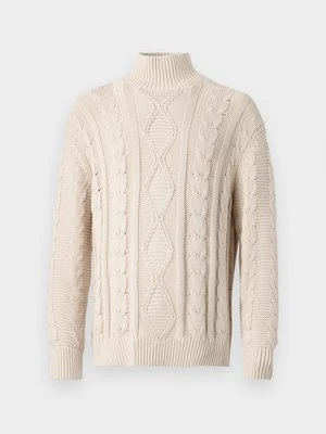 Sweter Selected