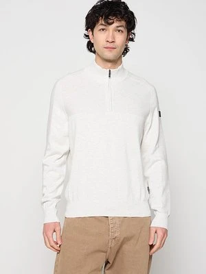 Sweter State of Art