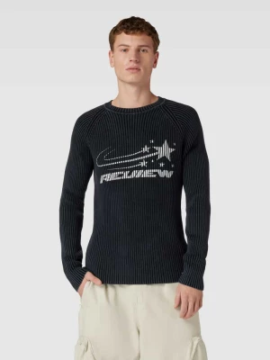 Sweter TECHNO o dopasowanym kroju z prążkowanej dzianiny z logo REVIEW