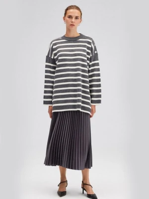Sweter Touché Privé antracytowy