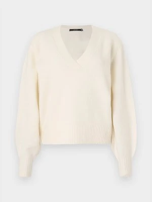 Sweter Vero Moda mleczny