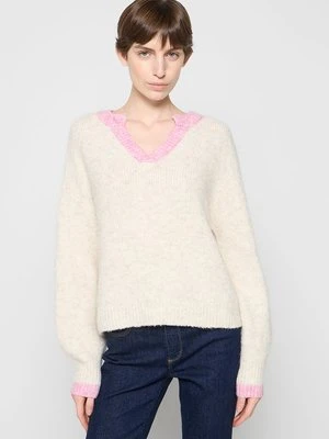 Sweter Vero Moda różowy