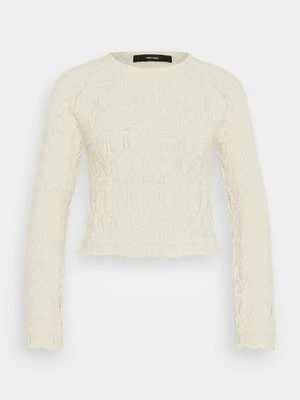 Sweter Vero Moda mleczny