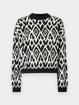 Sweter Vila