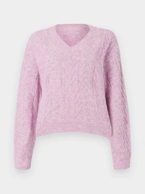 Sweter Vila